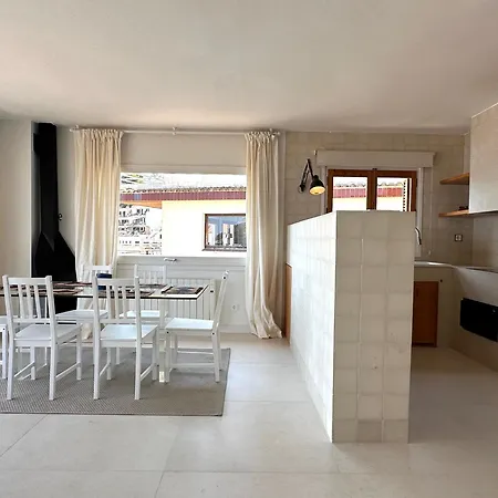 Lets Holidays Sea Views Costa Brava 2 滨海托萨