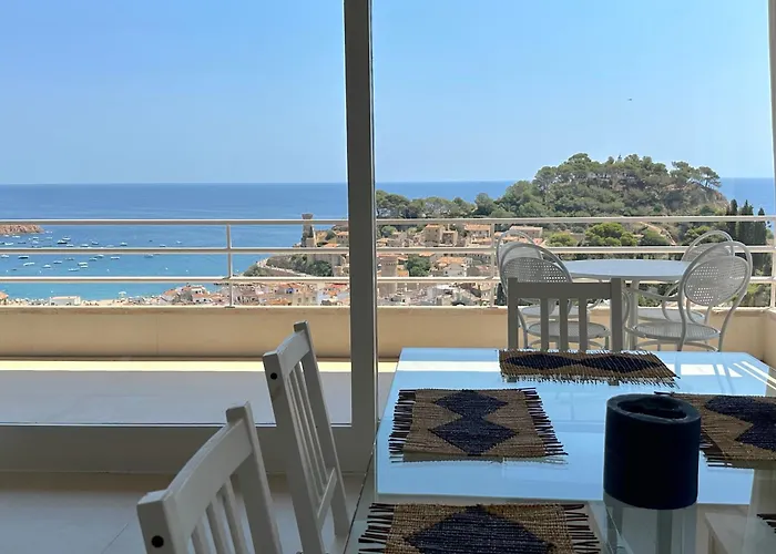 Lets Holidays Sea Views Costa Brava 2 公寓